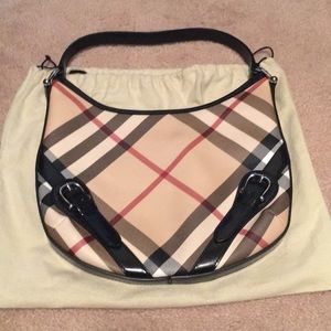 PRISTINE CONDITION- Burberry purse